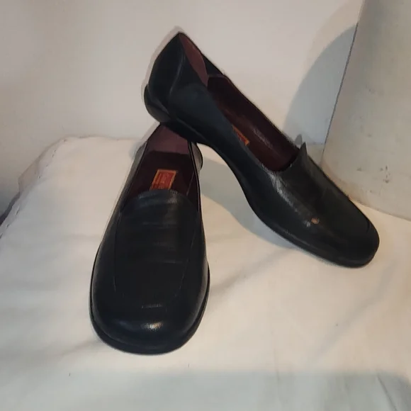 Cole Haan Black Leather Loafers - Picture 3 of 13